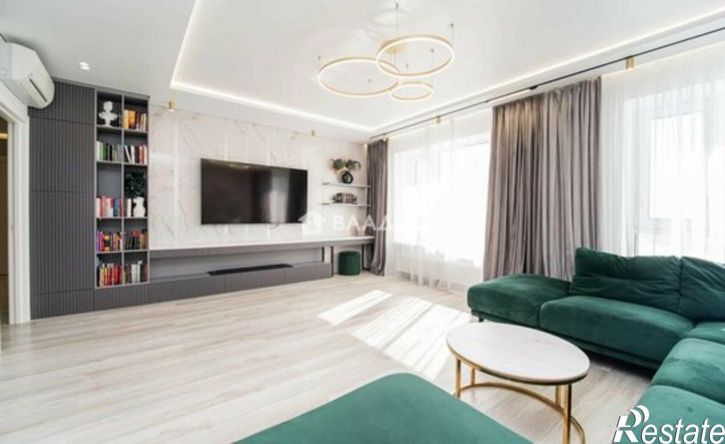 4-комн квартира ул Бехтерева, 10,  д. 10