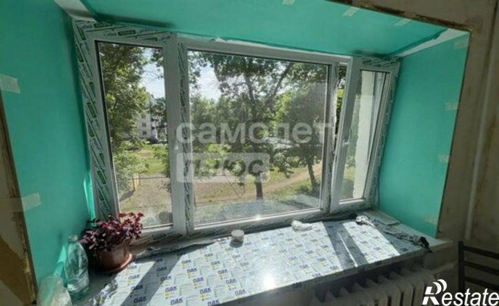 2-комн квартира улица Братьев Кадомцевых, 8,  д. 8
