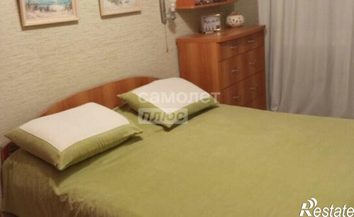 3-комн квартира улица Степана Злобина, 44,  д. 44