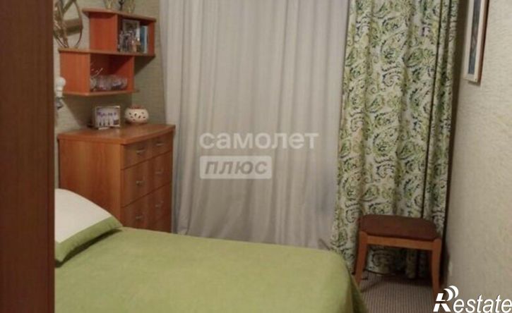 3-комн квартира улица Степана Злобина, 44,  д. 44