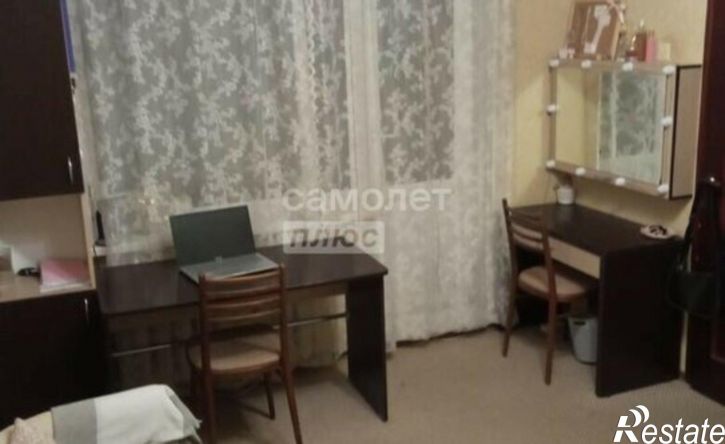 3-комн квартира улица Степана Злобина, 44,  д. 44