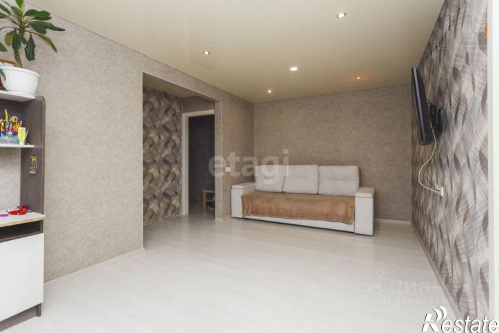 2-комн квартира улица Блюхера, 42,  д. 42