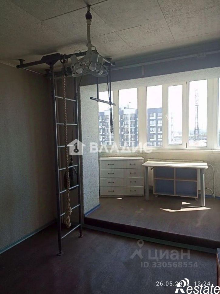 3-комн квартира улица Адмирала Макарова, 22,  д. 22