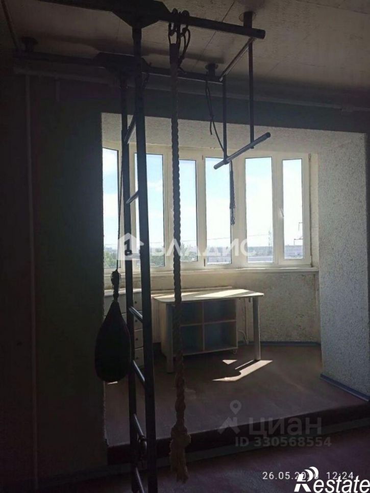 3-комн квартира улица Адмирала Макарова, 22,  д. 22