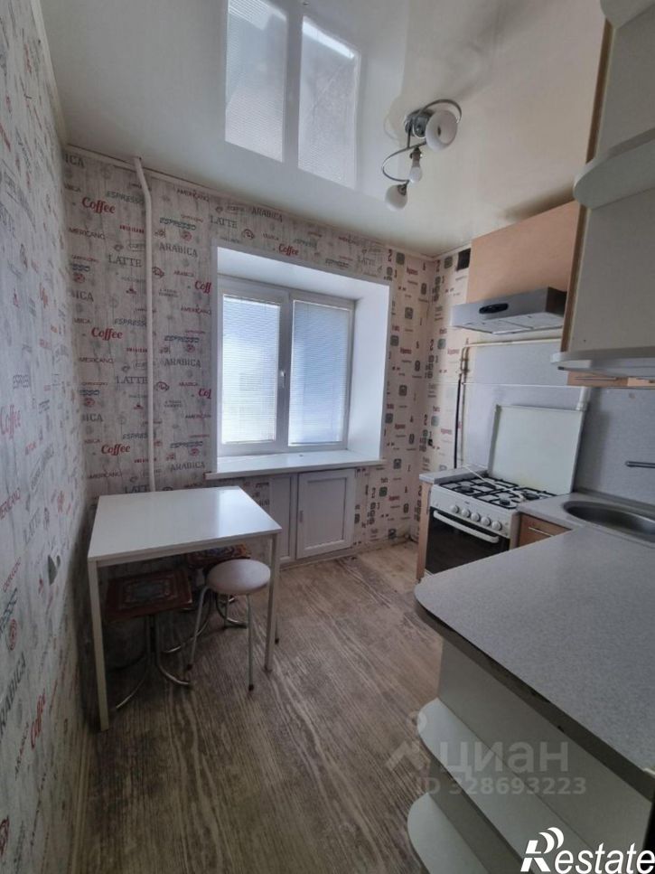 2-комн квартира бульвар Славы, 18,  д. 18