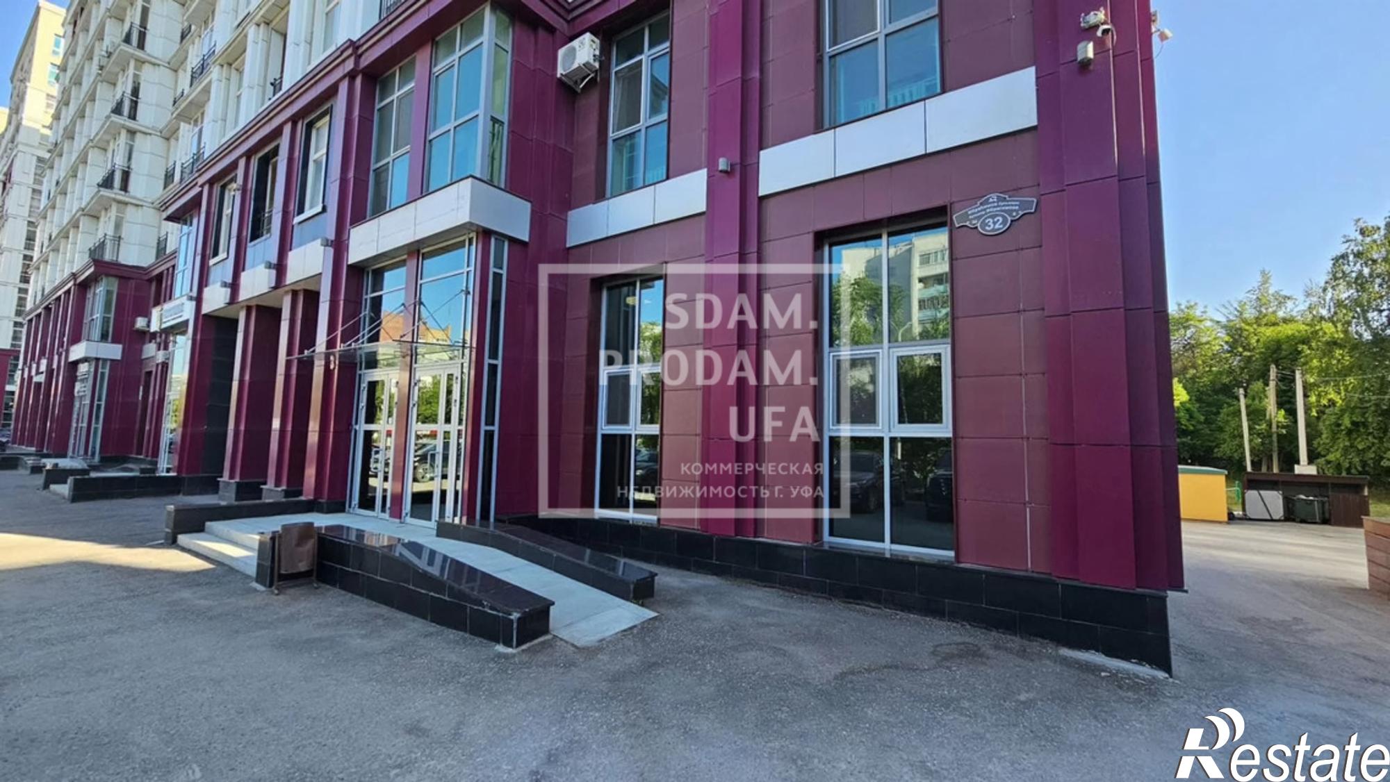 Сдать офис, помещение под офис за 220 000 рублей на бульвар Ибрагимова, д.32