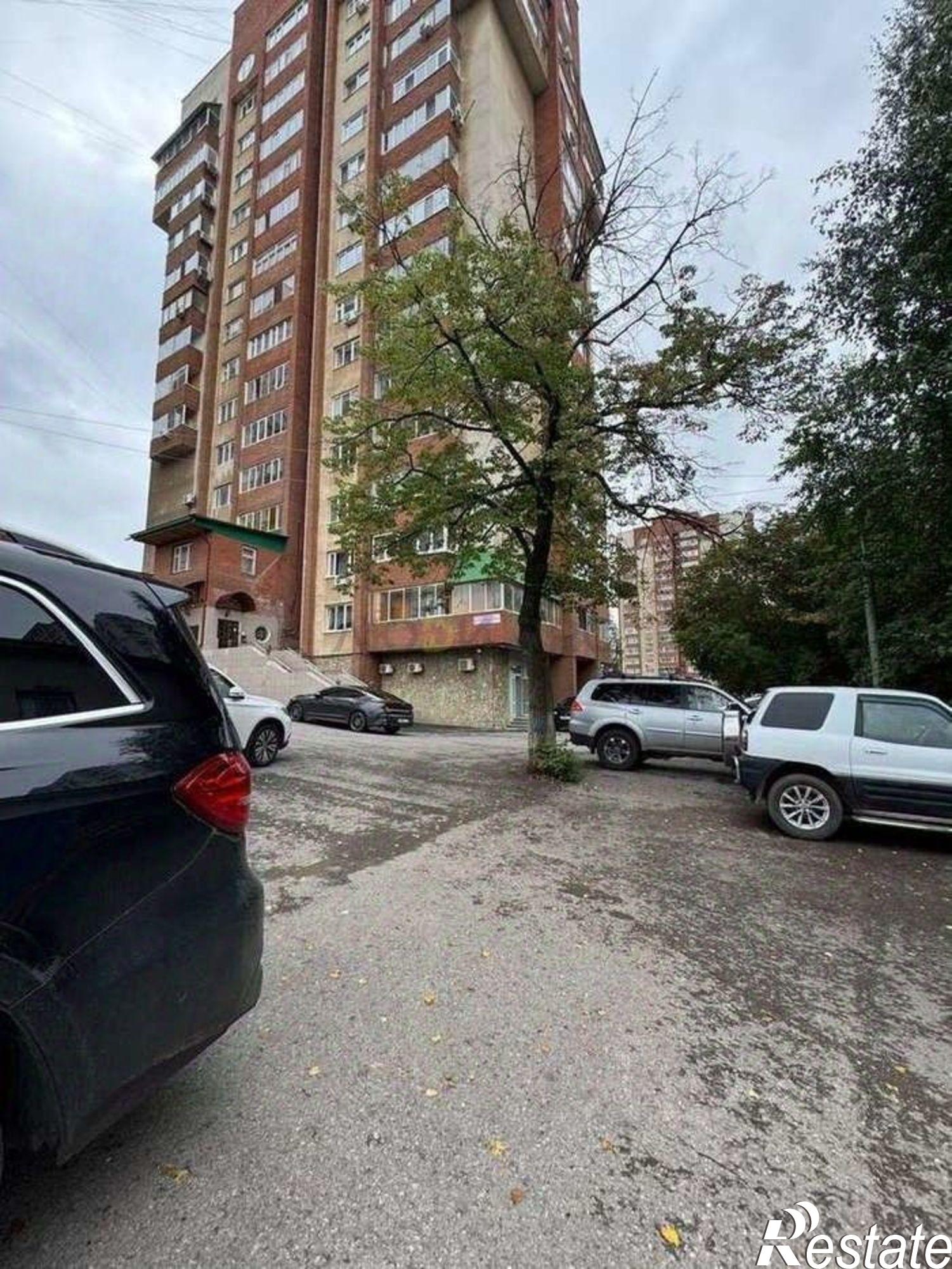Купить гараж, место в паркинге за 730 404 рублей на ул Карла Маркса, 53 1