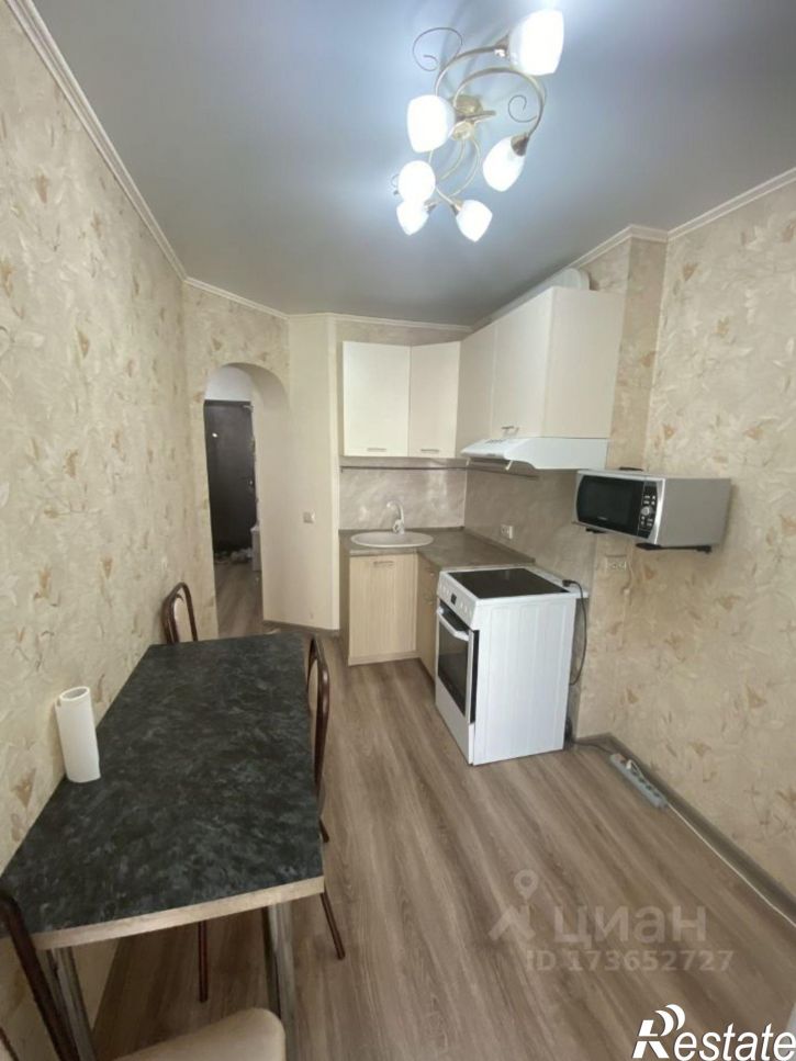 1-комн квартира ул Евгения Столярова, 4б,  д. 4б