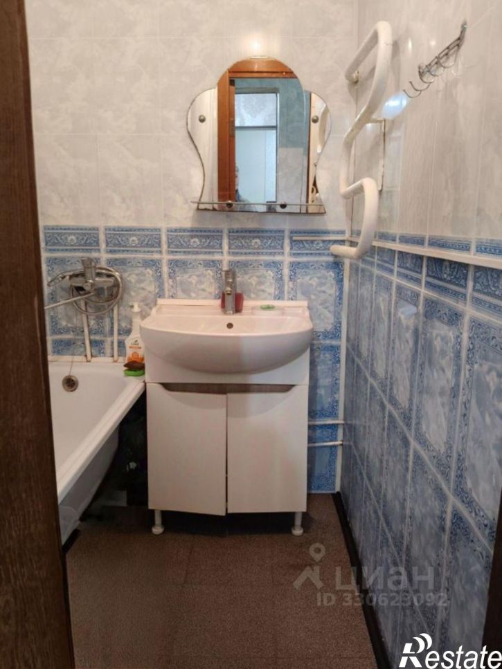 2-комн квартира ул Адмирала Ушакова, 62,  д. 62