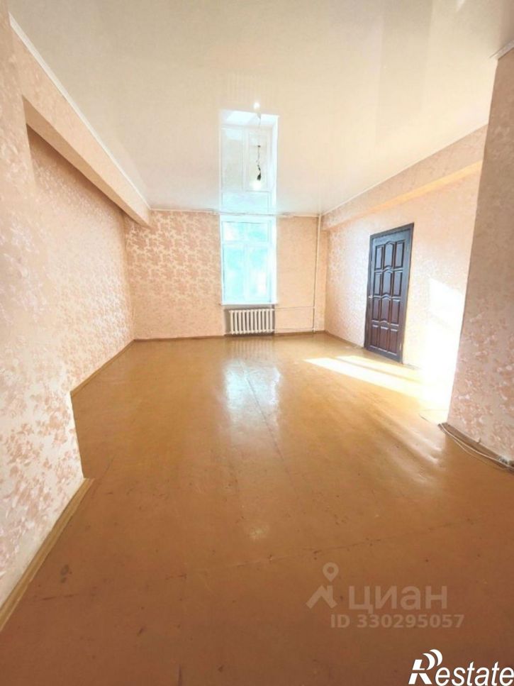 3-комн квартира ул Шумавцова, 11,  д. 11