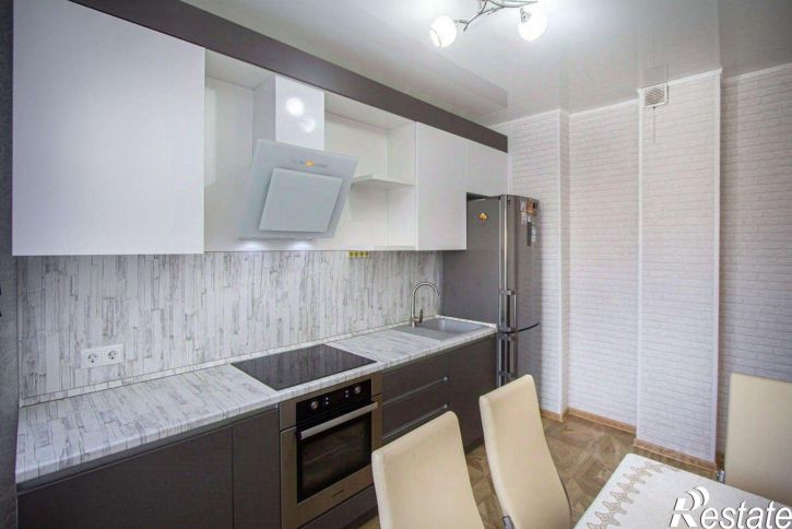 3-комн квартира ул Российская, 25,  д. 25