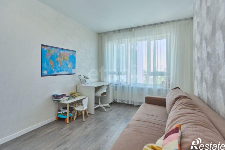 3-комн квартира ул Пирогова, 3,  д. 3