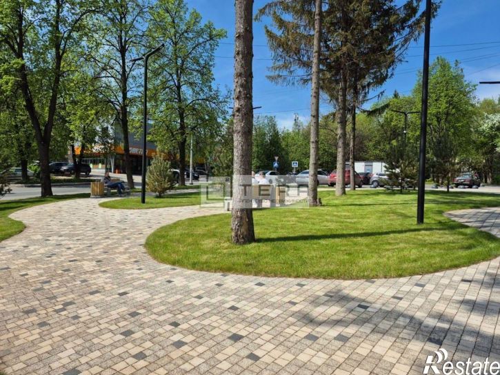 2-комн квартира ул Братьев Кадомцевых, 15,  д. 15