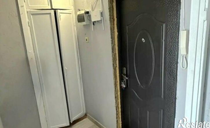 1-комн квартира Революционная улица, 80,  д. 80