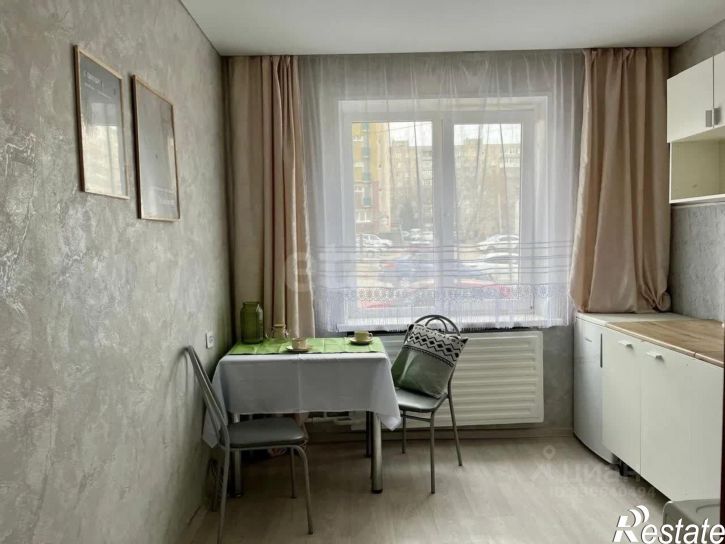 4-комн квартира улица Бессонова, 31,  д. 31