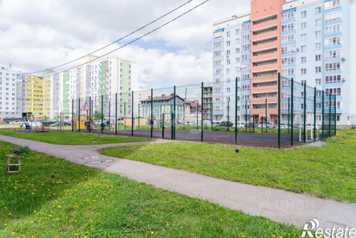 3-комн квартира улица Геологов, 53,  д. 53