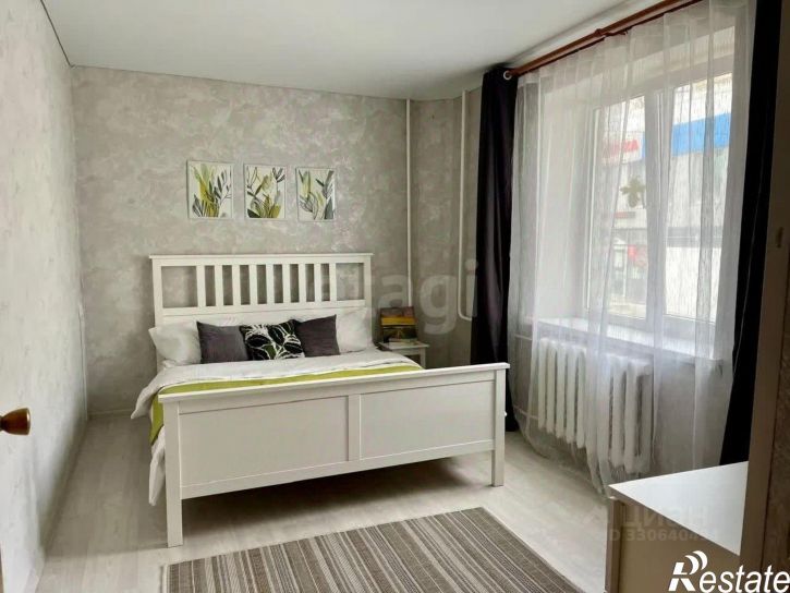 4-комн квартира улица Бессонова, 31,  д. 31