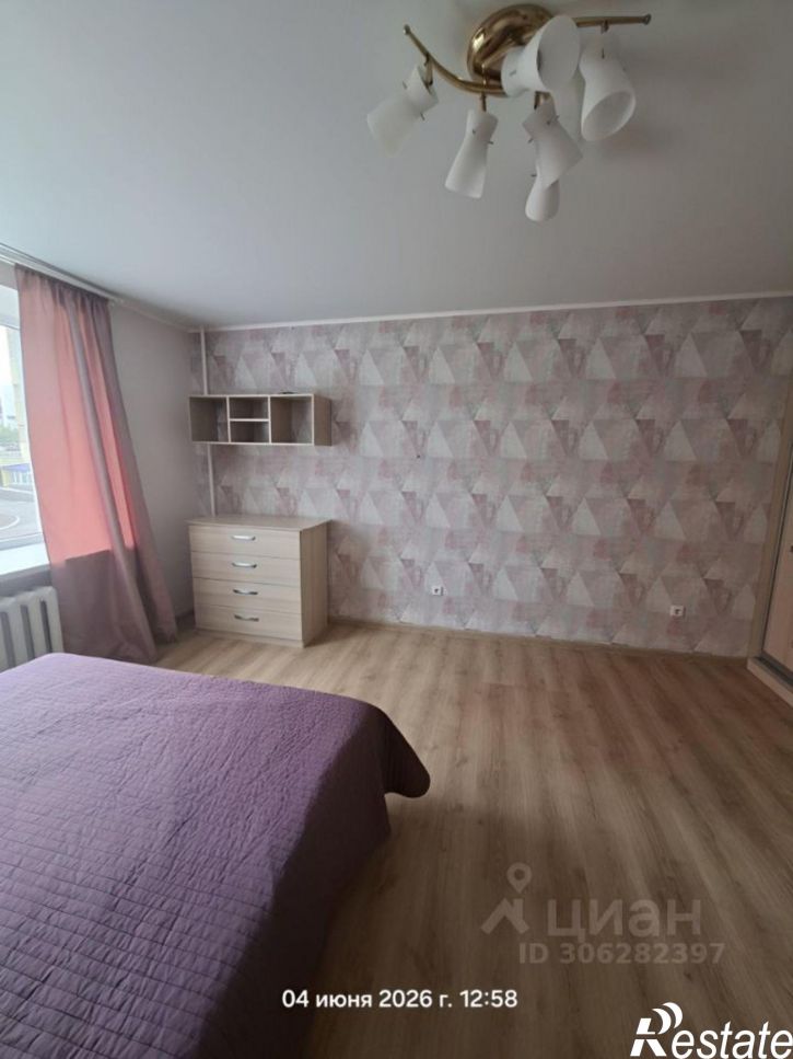 2-комн квартира ул Высотная, 10/1,  д. 10/1