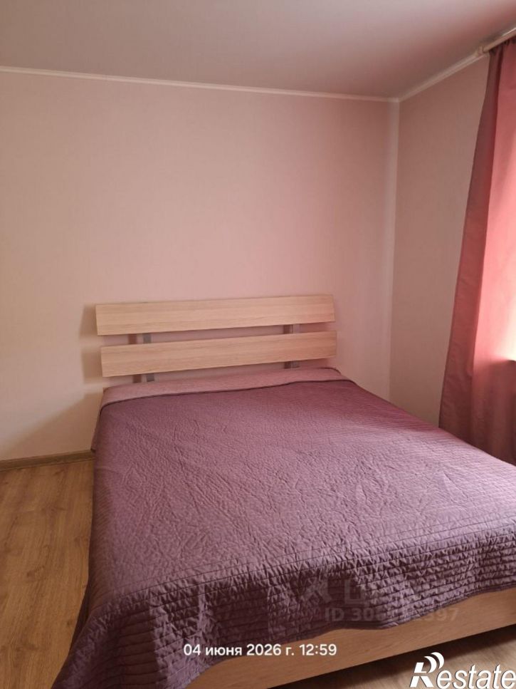 2-комн квартира ул Высотная, 10/1,  д. 10/1