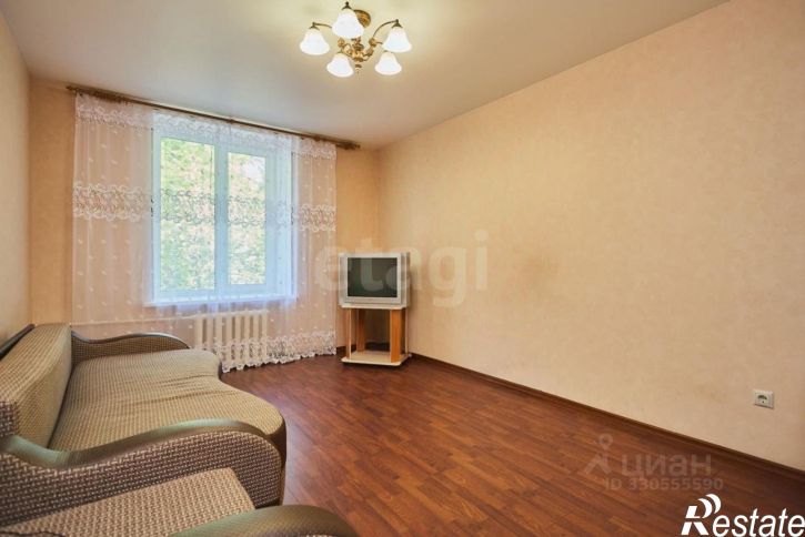 2-комн квартира ул Космонавтов, 13,  д. 13
