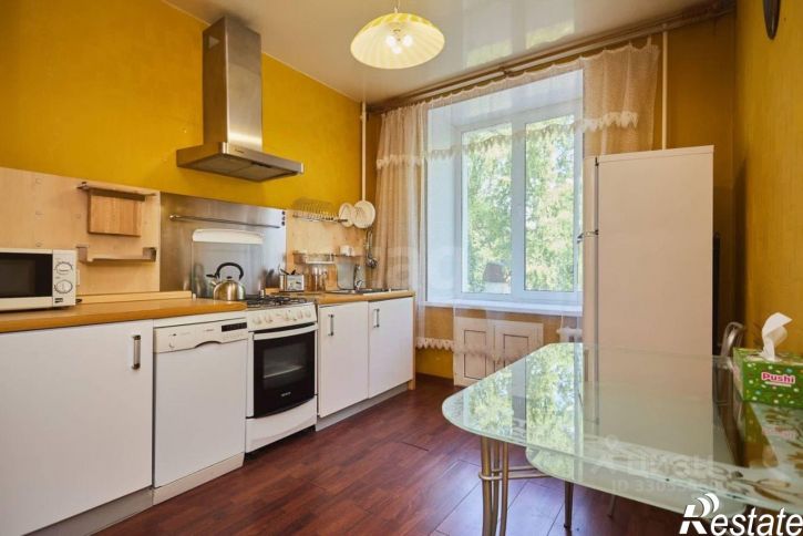 2-комн квартира ул Космонавтов, 13,  д. 13