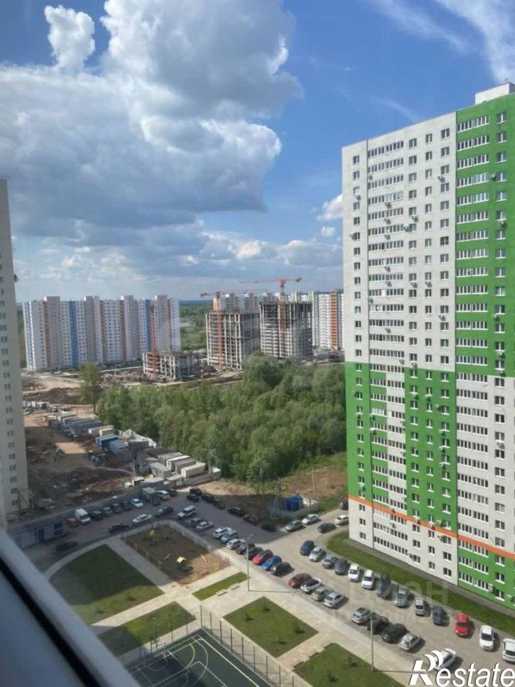 2-комн квартира улица Лётчика Кобелева, 1,  д. 1