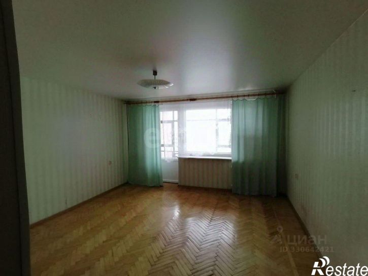 3-комн квартира ул Цюрупы, 130,  д. 130