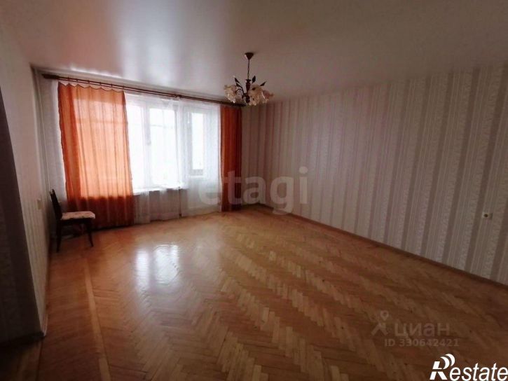 3-комн квартира ул Цюрупы, 130,  д. 130