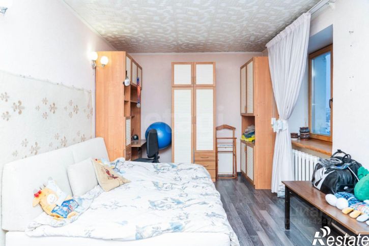 3-комн квартира ул Ахметова, 316/3,  д. 316/3