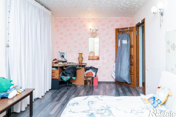 3-комн квартира ул Ахметова, 316/3,  д. 316/3