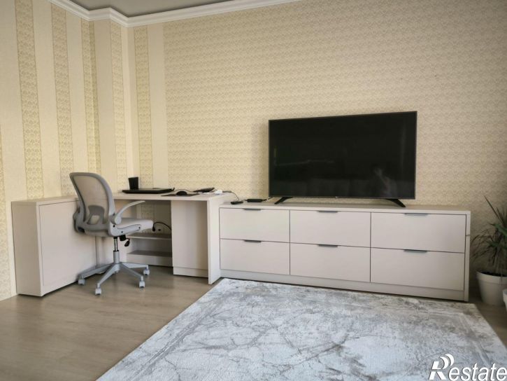 3-комн квартира Тальковая улица, 40,  д. 40