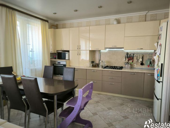 3-комн квартира Тальковая улица, 40,  д. 40