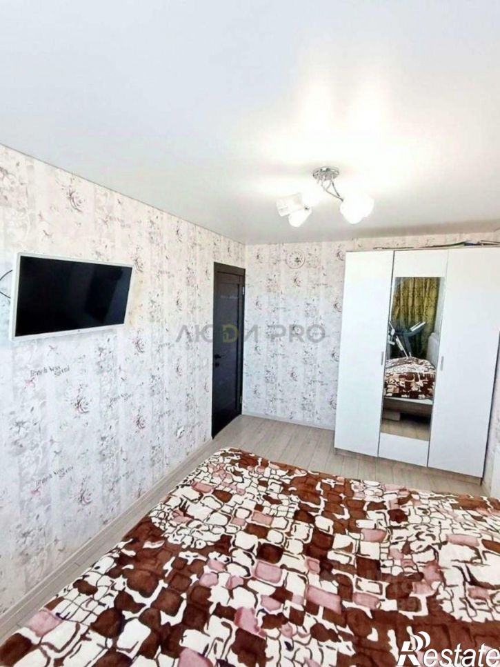 3-комн квартира улица Фурманова, 6,  д. 6