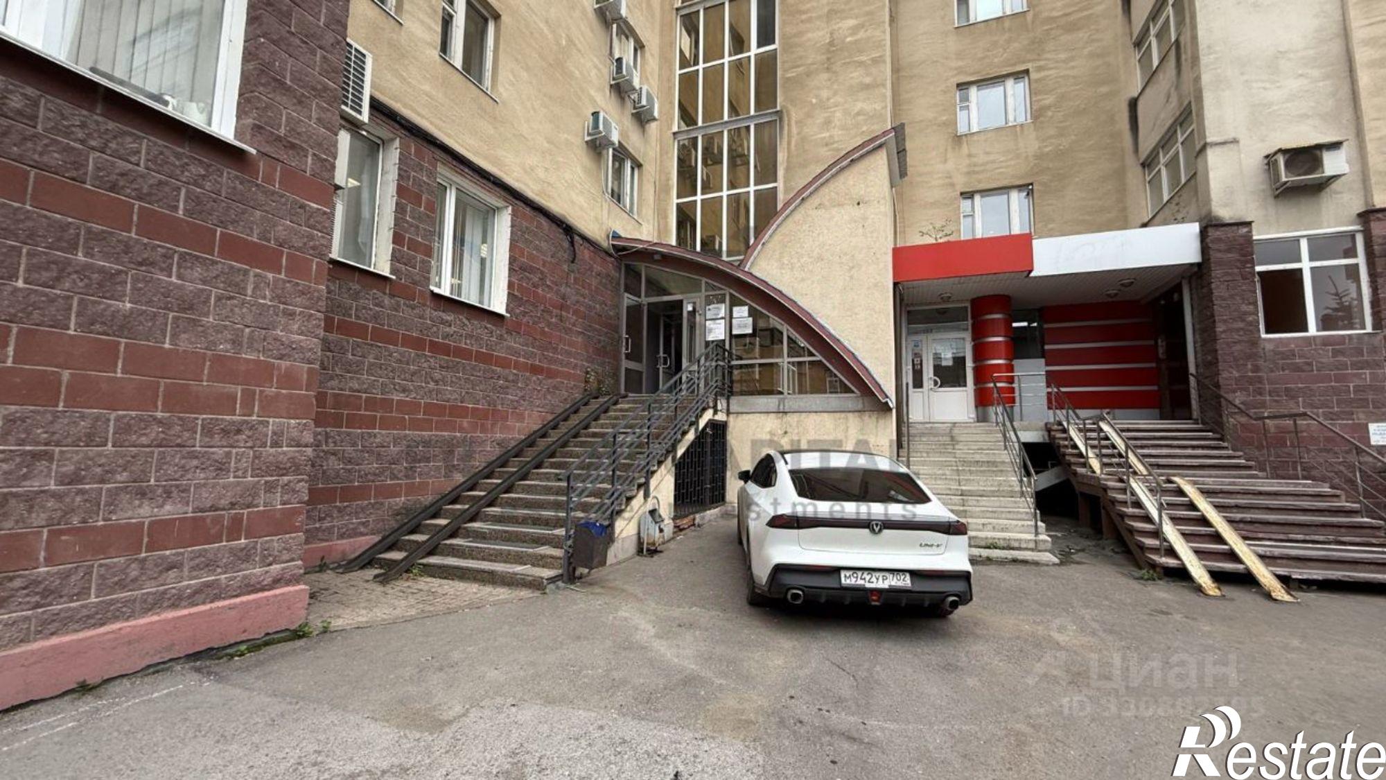 Купить офис, помещение под офис за 95 117 800 рублей на улица Цюрупы, 40