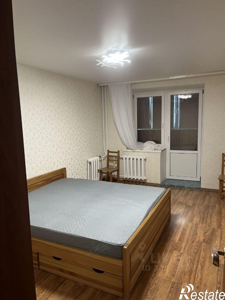 2-комн квартира улица Ахметова, 225,  д. 225
