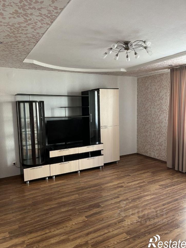 2-комн квартира улица Ахметова, 225,  д. 225