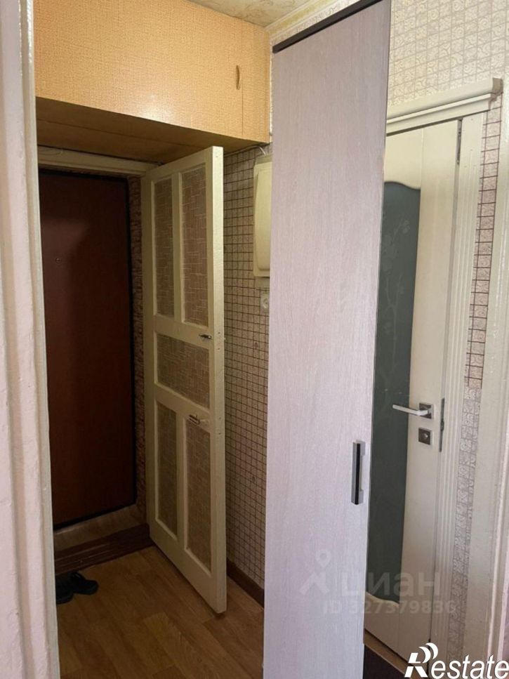 2-комн квартира проспект Октября, 129/1,  д. 129/1