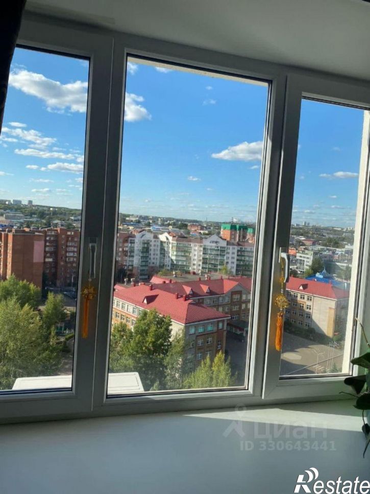 4-комн квартира улица Юрия Гагарина, 57/2,  д. 57/2