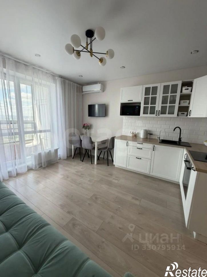 3-комн квартира ул Пархоменко, 156в,  д. 156в