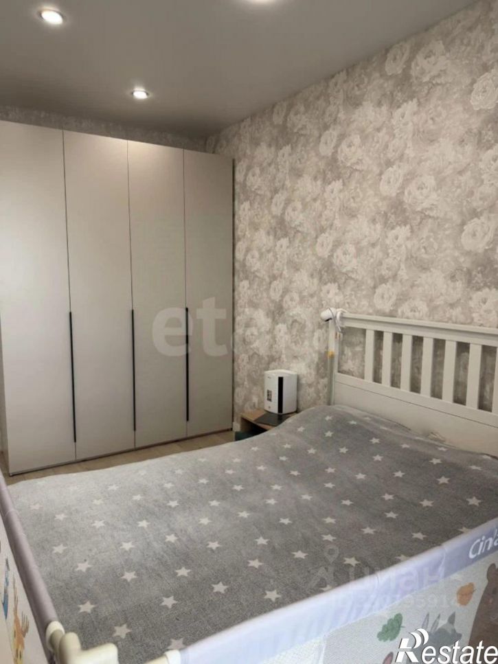 3-комн квартира ул Пархоменко, 156в,  д. 156в