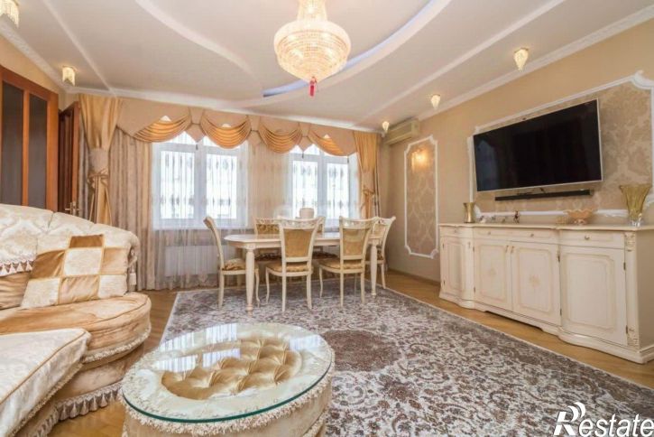 4-комн квартира ул Достоевского, 49,  д. 49