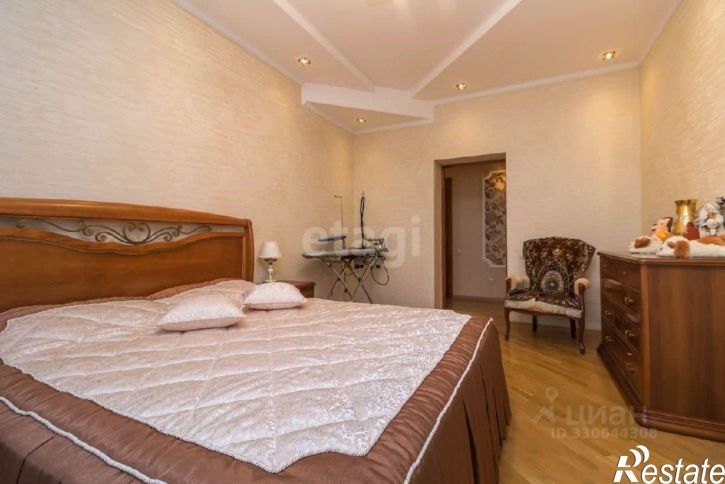 4-комн квартира ул Достоевского, 49,  д. 49