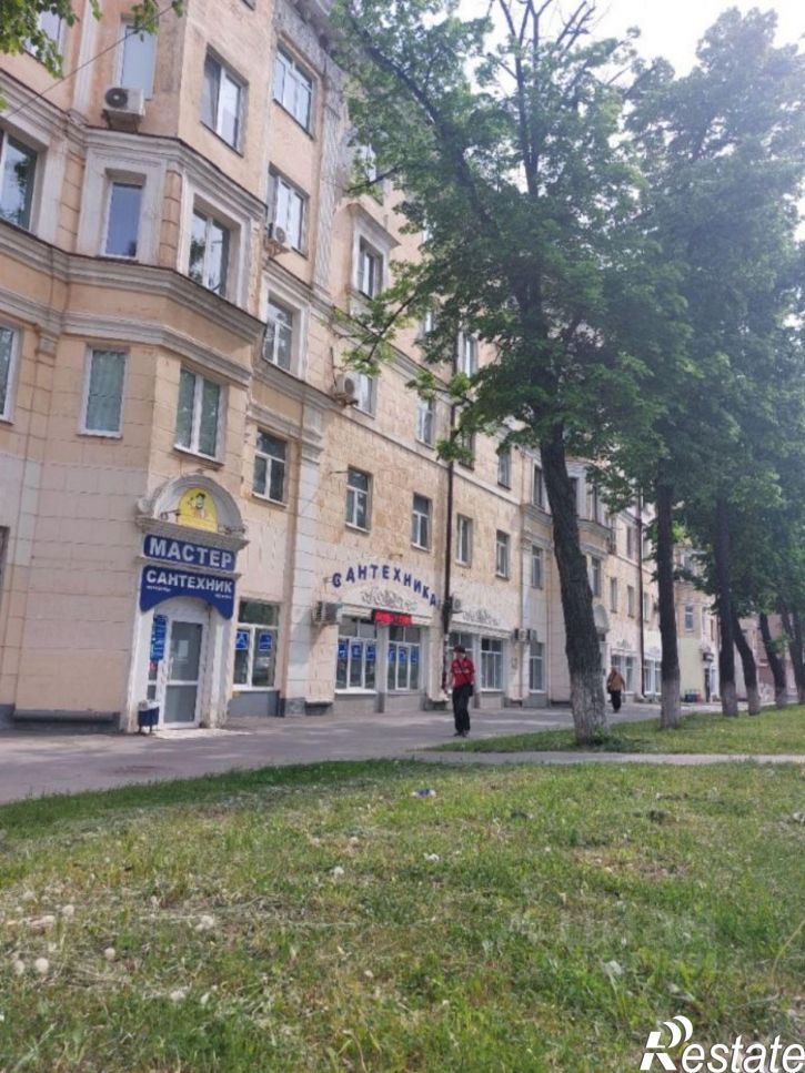 3-комн квартира улица Ульяновых, 44,  д. 44