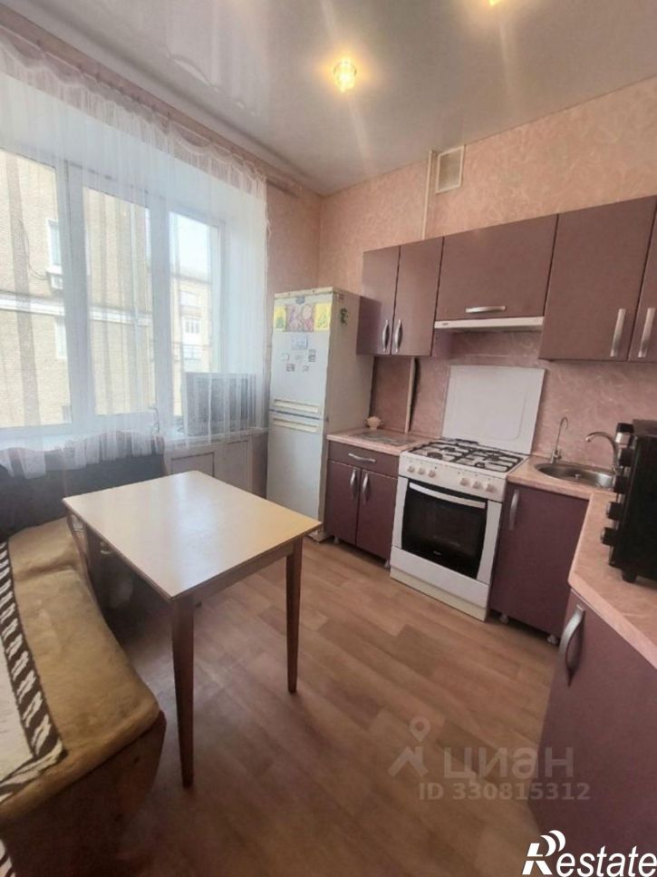 3-комн квартира улица Ульяновых, 44,  д. 44