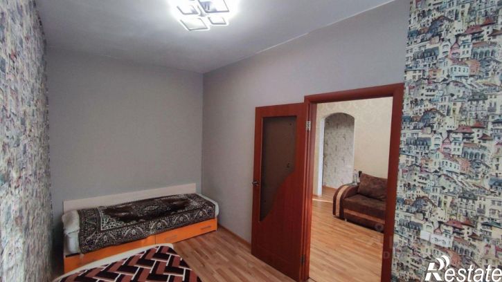 2-комн квартира улица Комарова, 34А,  д. 34А