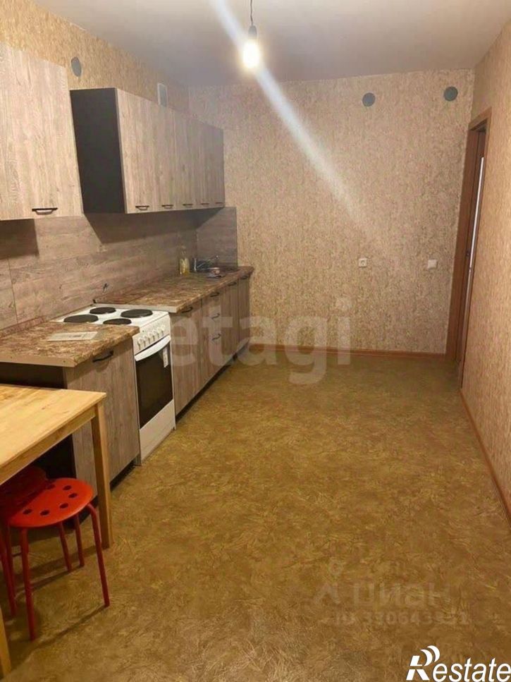 3-комн квартира улица Геологов, 53,  д. 53