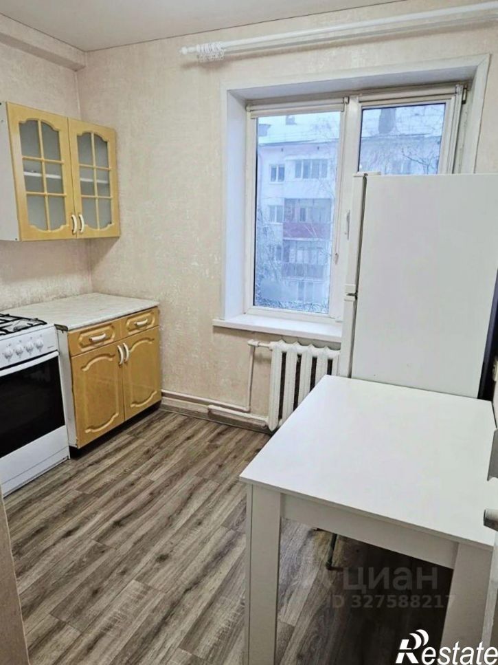 2-комн квартира пр-кт Октября, 16/3,  д. 16/3