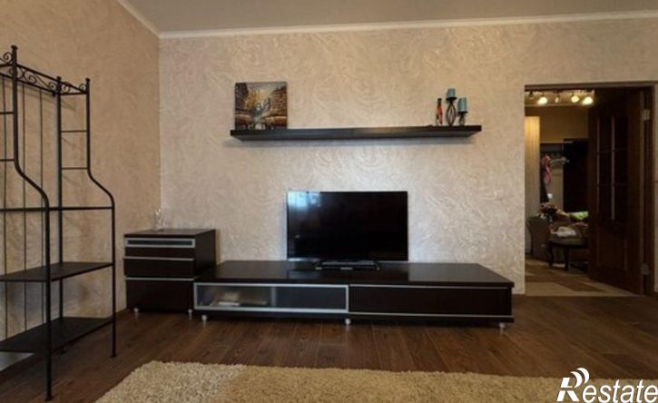 2-комн квартира улица Рихарда Зорге, 66,  д. 66