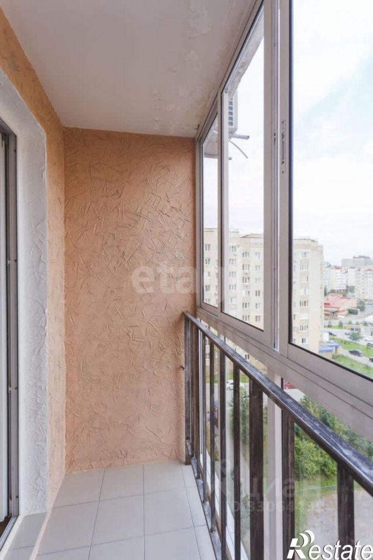 2-комн квартира Зайнаб Биишевой улица, 17,  д. 17