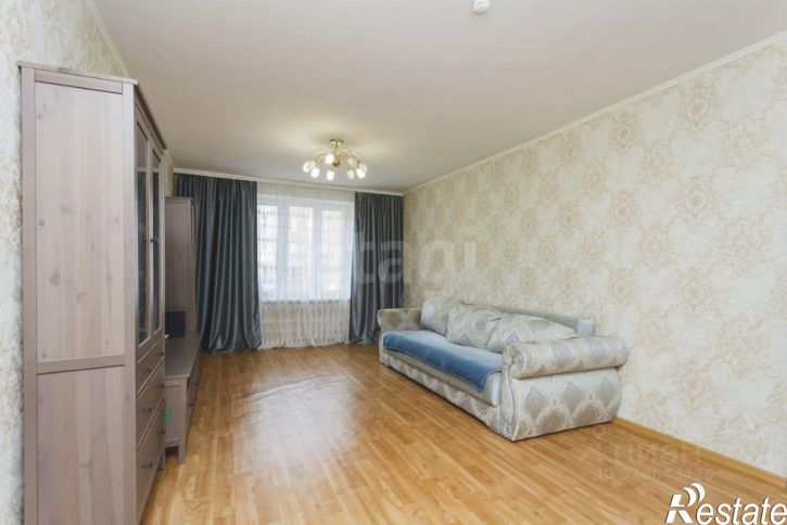 3-комн квартира Зайнаб Биишевой улица, 15,  д. 15